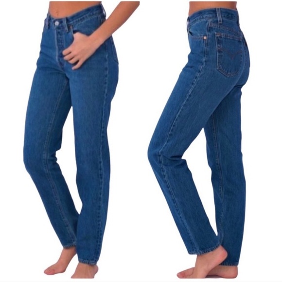 Vintage Levi's 501 High Rise Tapered Jeans - Picture 2 of 15